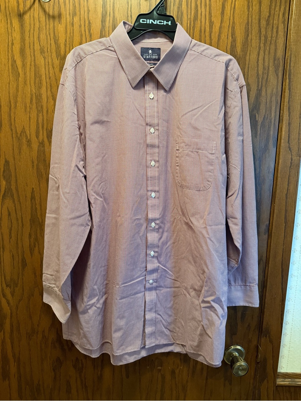 Stafford Men's Long-Sleeve Button-Up Shirt